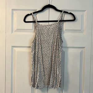 White & black square neck tank top from Old Navy. Size medium.